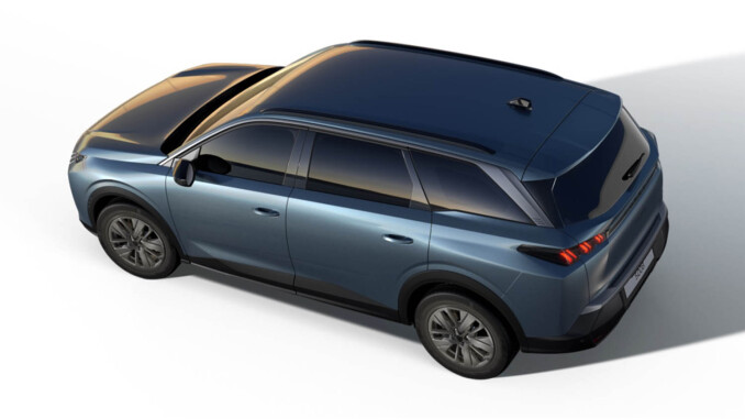 Peugeot 5008 1.2 Hybrid 145 Allure Premium 5dr e-DSC6 Petrol Estate - Image 5